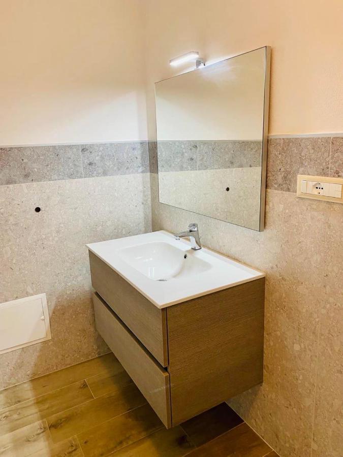 Nuova Residenza Dei 7 Pini A Pochi Passi Dal Mare Porto Pino Exterior foto